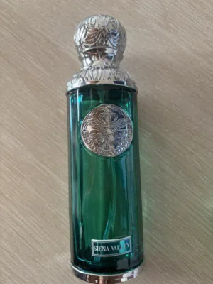 عطر قصه اصلي مجموعه حصريه تباع بقطر سعر قابل للنزول
