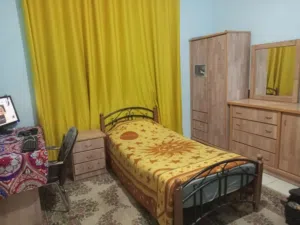 غرفة  نوم كامله مستعمله للبيع على 120