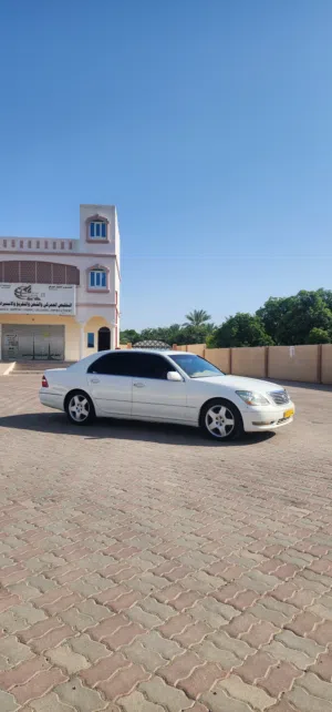 Used Lexus LS in Al Batinah