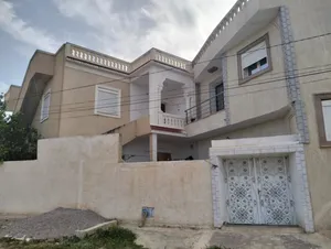 140 ft 3 Bedrooms Townhouse for Sale in Zaghouan Other