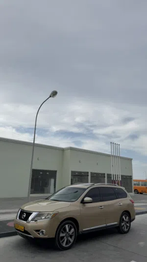 Used Nissan Pathfinder in Al Batinah
