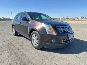 كاديلاك SRX موديل 2015 ماشي 139 الف