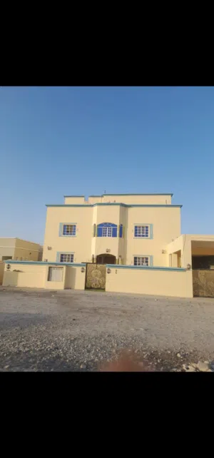منزل للبيع كبير وواسع