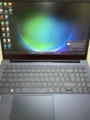 لابتوب Dynabook بحالة الوكالة استخدمته اسبوع بس تقريبا