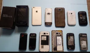 Nokia iPhone 6 BlackBerry انتيكا هواتف
