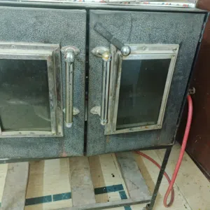 فرن عربي كبير بحالة جيدة