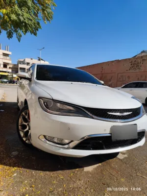 للبيع للبيع .... فخر الصناعة الامريكي Chrysler c200  كرايسلر c200 موديل 2015