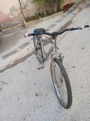 بسكليت 26 لببيع