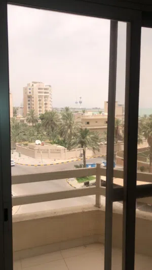شقة تري البحر للوافدين بدون عمولات بنيد القار