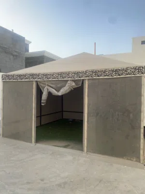 خيمه 4X4 استخدام مره 1 شبه جديده بيعه سريعه