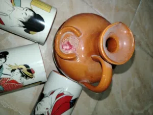زجاجه فخاريه اكواب انتيكه....