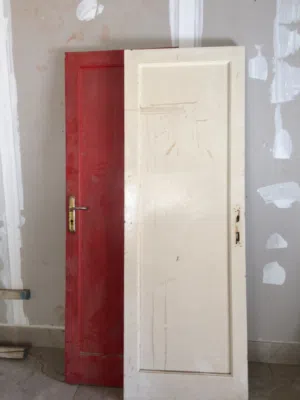 عدد 4 ابواب مستعملة للبيع من غير اقفاص