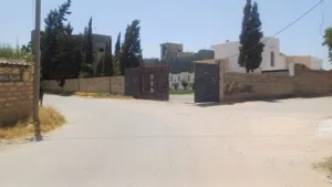ارض للبيع طريق مشتل في بدايه طريق مشتل