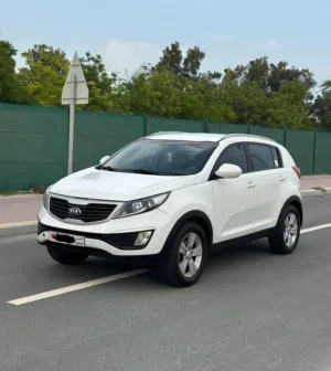 Kia sportage 2.0 model 2013 very urgent sale