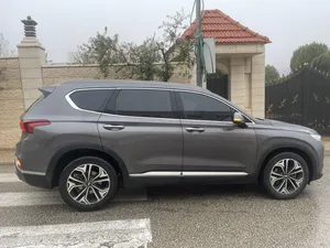used-hyundai-santa-fe-in-hebron