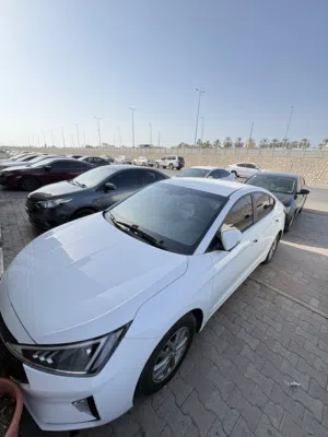 Sedan Hyundai in Muscat