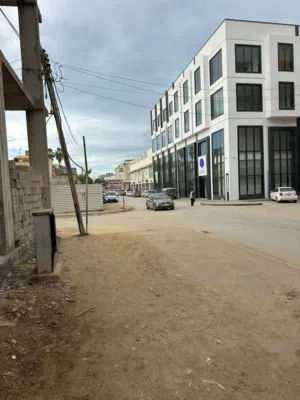 عمارة عظم في شارع الجود عالرئيسي للبيع