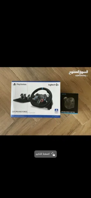 Logitech steering wheel with the gear