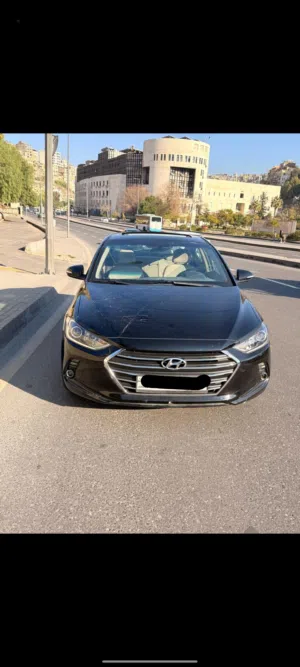 Sedan Hyundai in Amman
