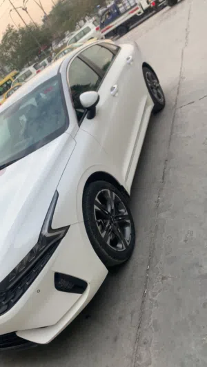 للبيع رقم اربيل موديل 2022Kia K5