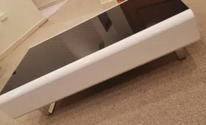طاولة زجاج مستطيله coffee table