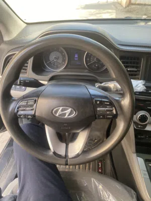 Used Hyundai Elantra in Basra