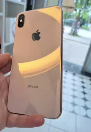 ايفون اكس ماكس