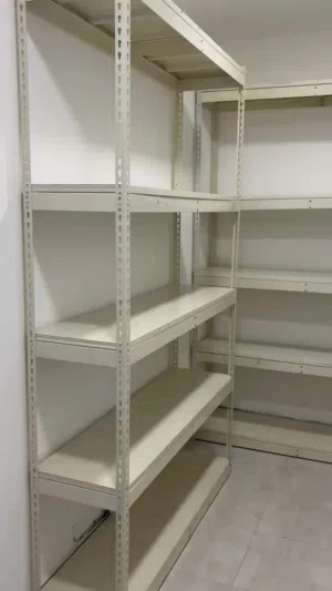 للبيع بأسعار مناسبه جديد حياكم