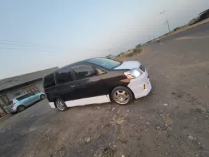 باص فوكسي موديل 2003 نظيف ع الشرط مرقم مجمرك