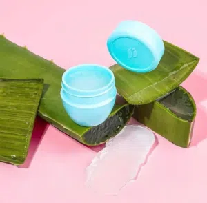 منتجات و اعشاب و مكياج