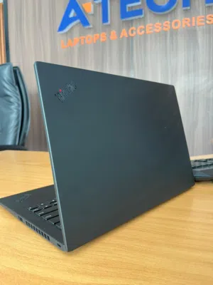 Lenovo ThinkPad X1 Carbon