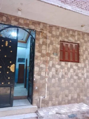 5+ floors . 80 m2 . Agent2
