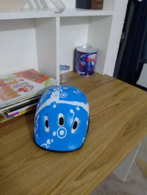 خوذة أمنة جدا من الياستيك