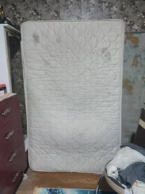 مندر نفر ونص