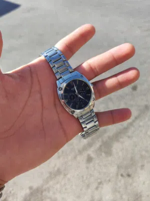 للبيع ساعة CASIO رجالية أصلية