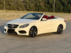 MERCEDES BENZ E200 AMG Model: 2016