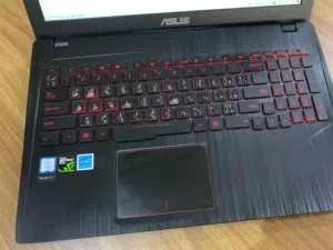 لابتوب ASUS Gaming استخدام جامعي خفيف، أغلب استخدامه كان للبرمجة والتصميم، ومخزن لفترة طويلة.