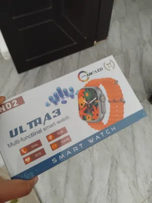 ساعه ذكيه وفيها سماعه