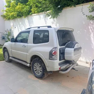 Used Mitsubishi Pajero in Tripoli