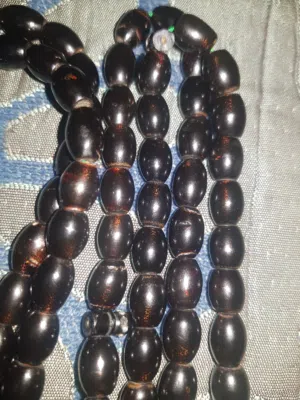 سبحة يسر   99 حبة  طول السبحة 60 سم