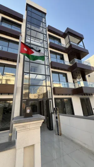 150 m2 3 Bedrooms Apartments for Sale in Amman Tla' Ali