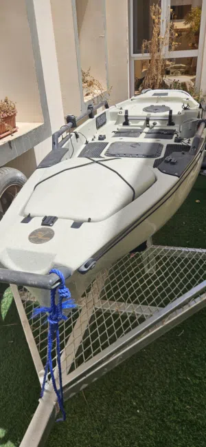 Hobie Pro Angler 12   هوبي برو أنجلر 12