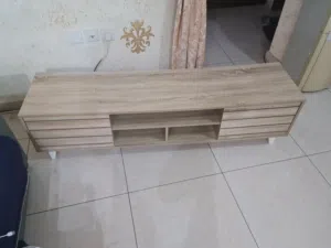طاولات لي الصالة