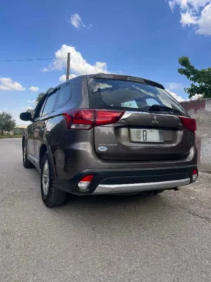 Used Mitsubishi Outlander in Aqaba