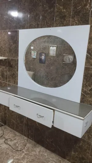 عدة صالون حلاقه رجالي /ستاتي كامله