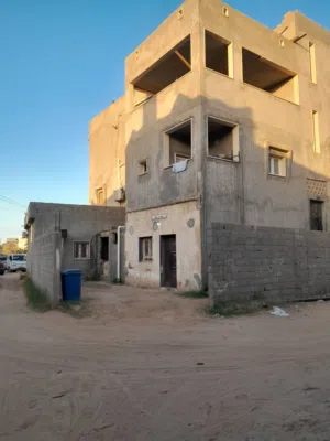 ارض مساحتها 630