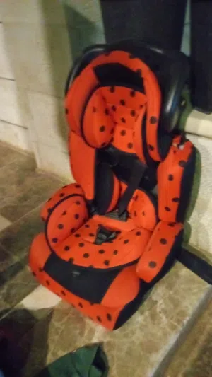 كرسي سيارة للبيع