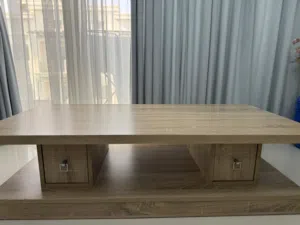 Table with 2 drawers