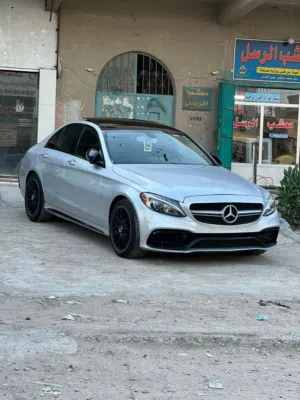 مارسيدس C300 , 2017 للبيع او مراوس فول مواصفات ماشيه 80 ميل بأسمنا  مكاني بغداد عامريه