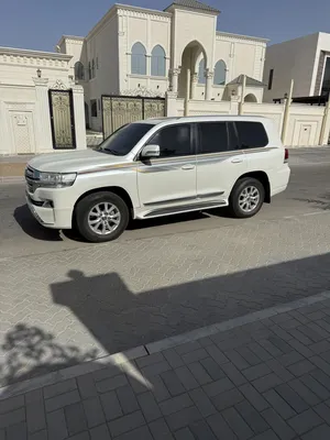 لاندكروزر V8 2016 GXR